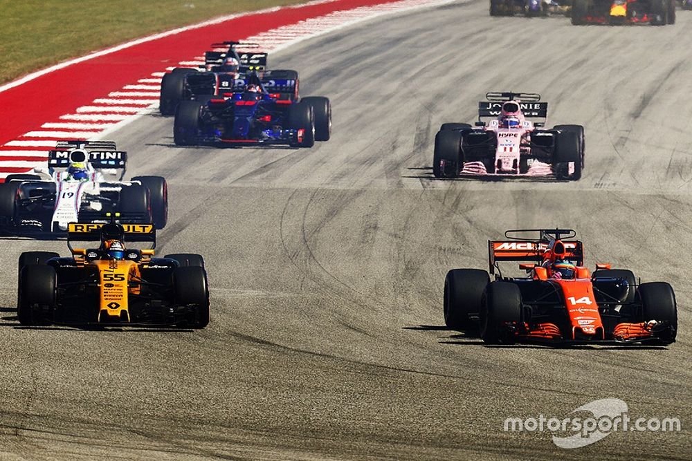 Sainz sobre Alonso: "La F1 es el sitio para él"