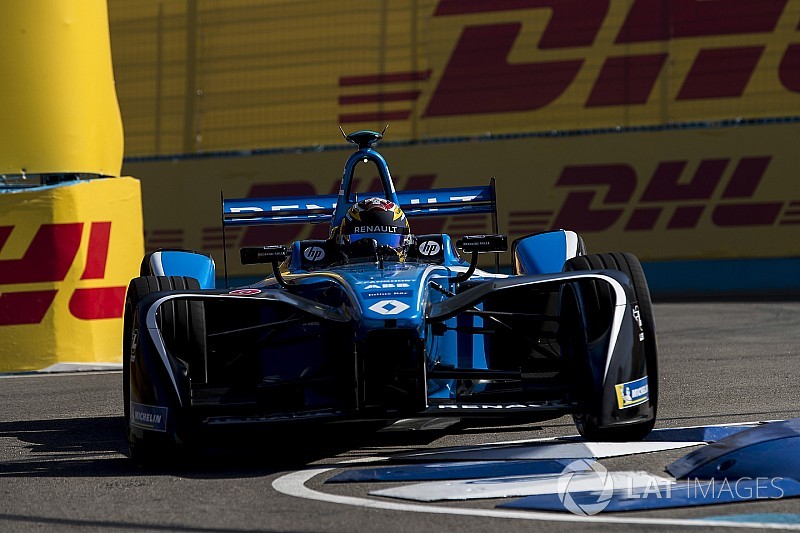 Buemi comenzó adelante en Punta del Este