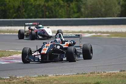F2000 Italian Trophy: Bracalente corsaro, trionfa in Gara 1 a Budapest