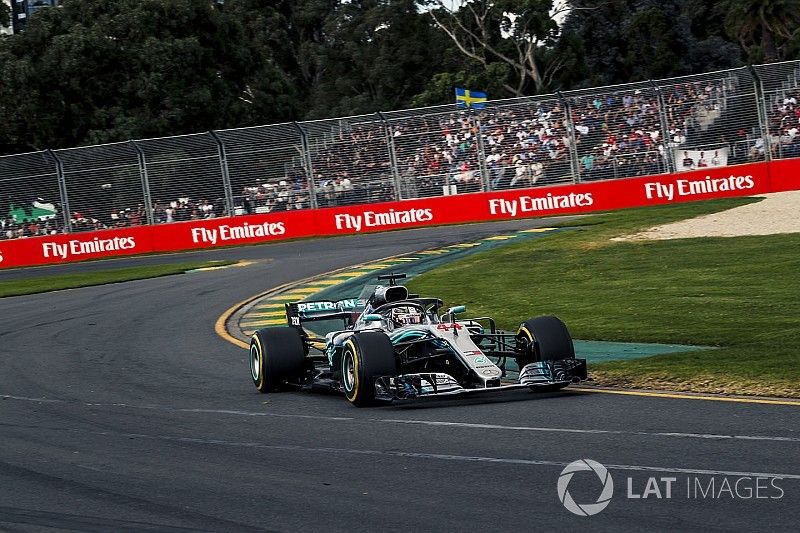 Verstappen : Retirer le mode fête à Mercedes serait "injuste"