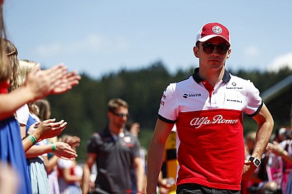 Leclerc homenageia avó falecida após GP da Áustria