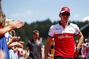 Leclerc homenageia avó falecida após GP da Áustria