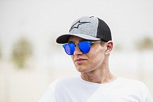 نوريس يهدف للتسبّب بصداع لمكلارين بخصوص تشكيلة سائقيها لموسم 2018