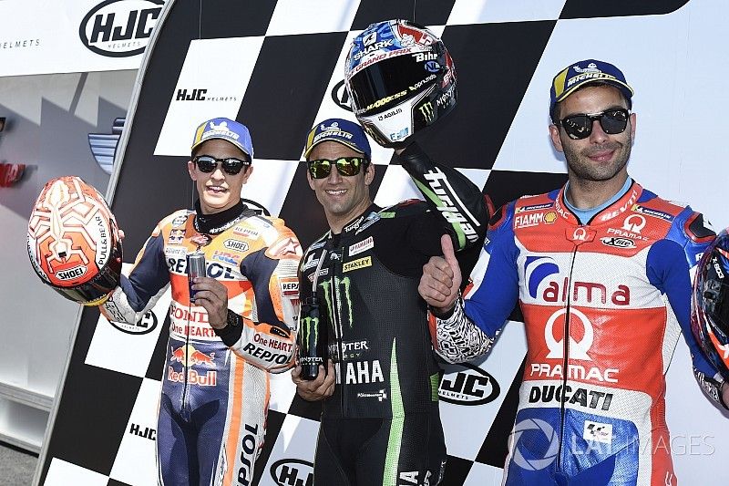 Zarco se lleva la pole de MotoGP en casa