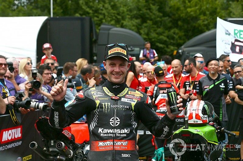 Ganador de la carrera Jonathan Rea, Kawasaki Racing