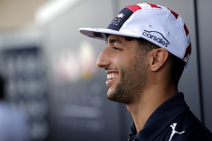 Ricciardo: Verstappen deal hasn't "hurt me in any way"