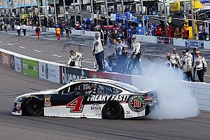 NASCAR-Hattrick perfekt: Kevin Harvick siegt auch in Phoenix