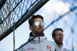 Грожан предсказал Формуле 1 массовые завалы при рестартах с места