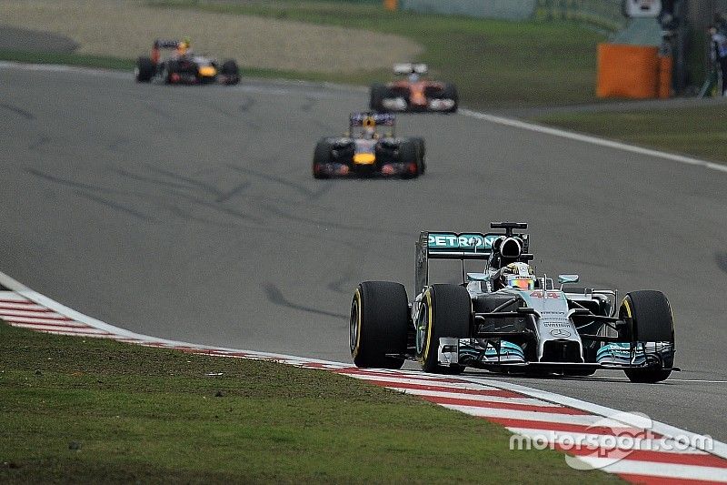 Lewis Hamilton, Mercedes AMG F1 W05