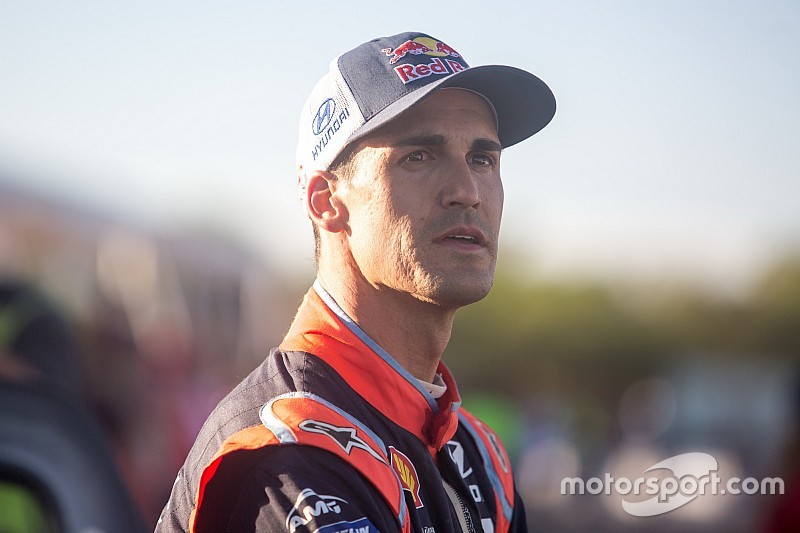 Sordo bat en brèche la rumeur d'un départ en Rallycross