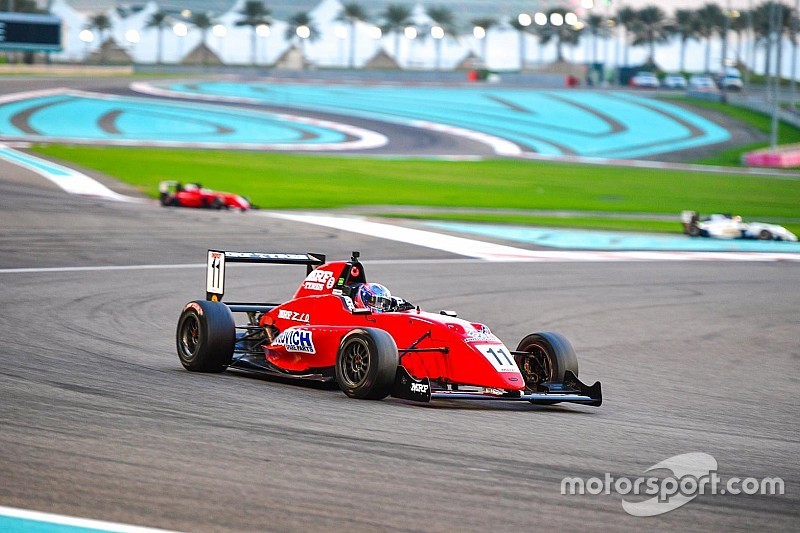 MRF Abu Dhabi: Drugovich kuasai Race 3, Presley dan Dana alami masalah