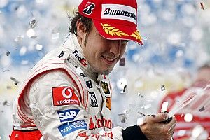 Red Bull: Alonso kis híján hozzánk igazolt 2007-ben