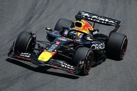F1: Red Bull quebra parque fechado e faz mudanças no carro de Verstappen; piloto deve ser punido