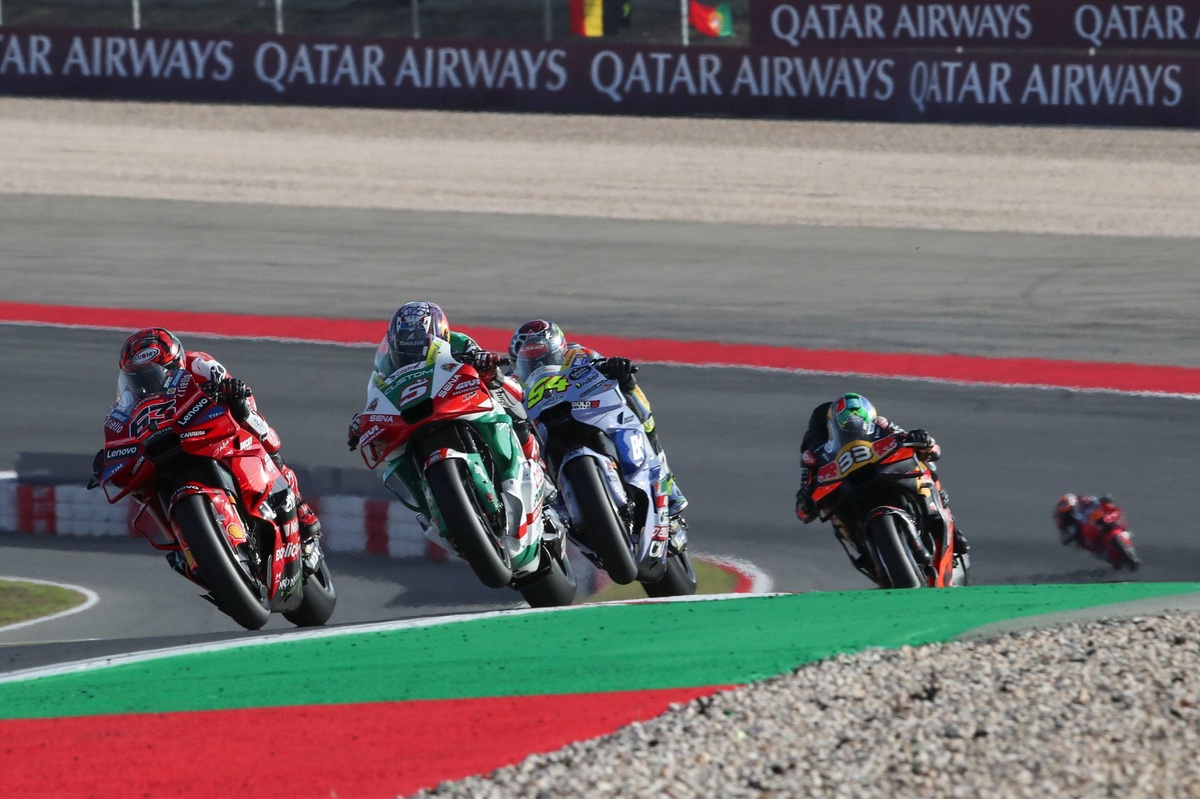 Bagnaia a "fini" son pneu : "Je n'ai pas bien travaillé"