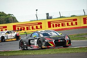Por erro nos boxes, trio de Jimenez e Baptista perde top 5