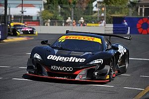 Clipsal Australian GT: Walls wins thrilling finale
