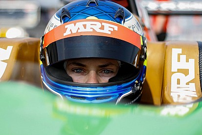 Bahrain MRF Challenge: Newey takes first pole of season