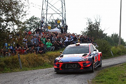 Rallylegend 2019: Neuville vince tra le WRC, Block tra le Myth