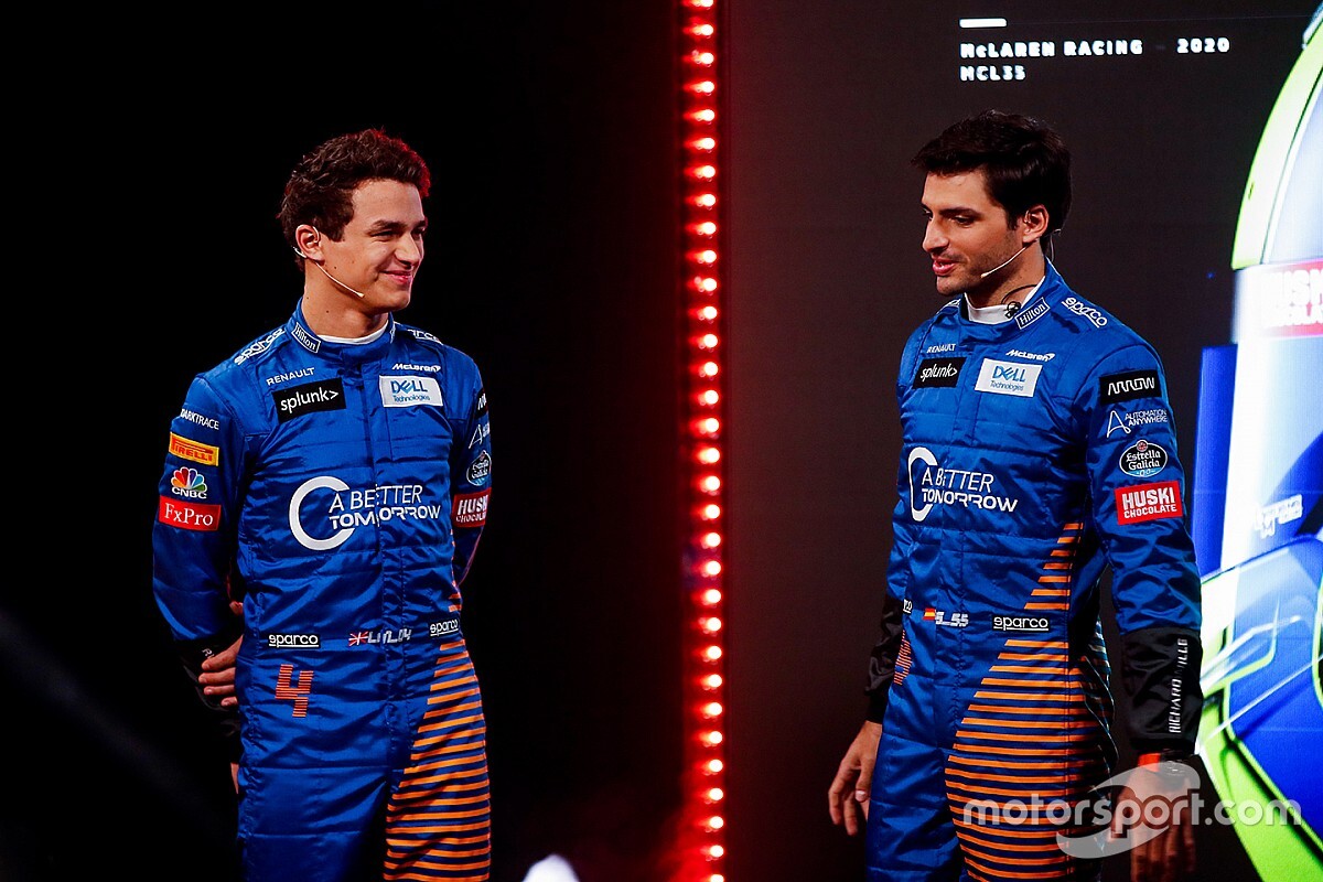 Norris nem fog kezet Sainzcal a McLarennél