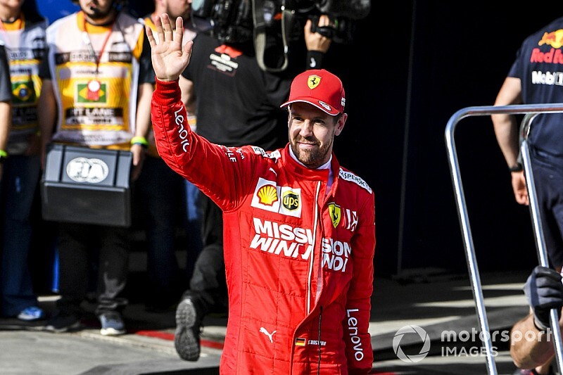 Az olasz sajtó szerint Ricciardo ugrásra kész, ha Vettel...