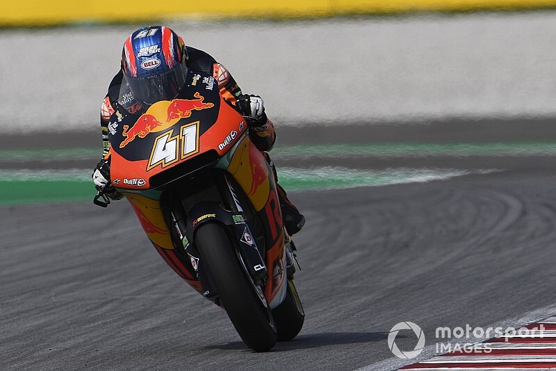 Moto2, Valencia, Libere 2: Binder balza al comando