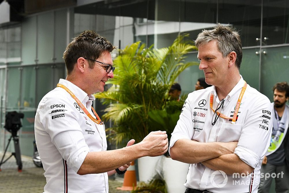 Andrew Shovlin, Ingeniero Jefe de Carrera, Mercedes AMG y James Allison, Director Técnico, Mercedes AMG