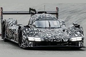Porsche показала фары машины для «Ле-Мана»