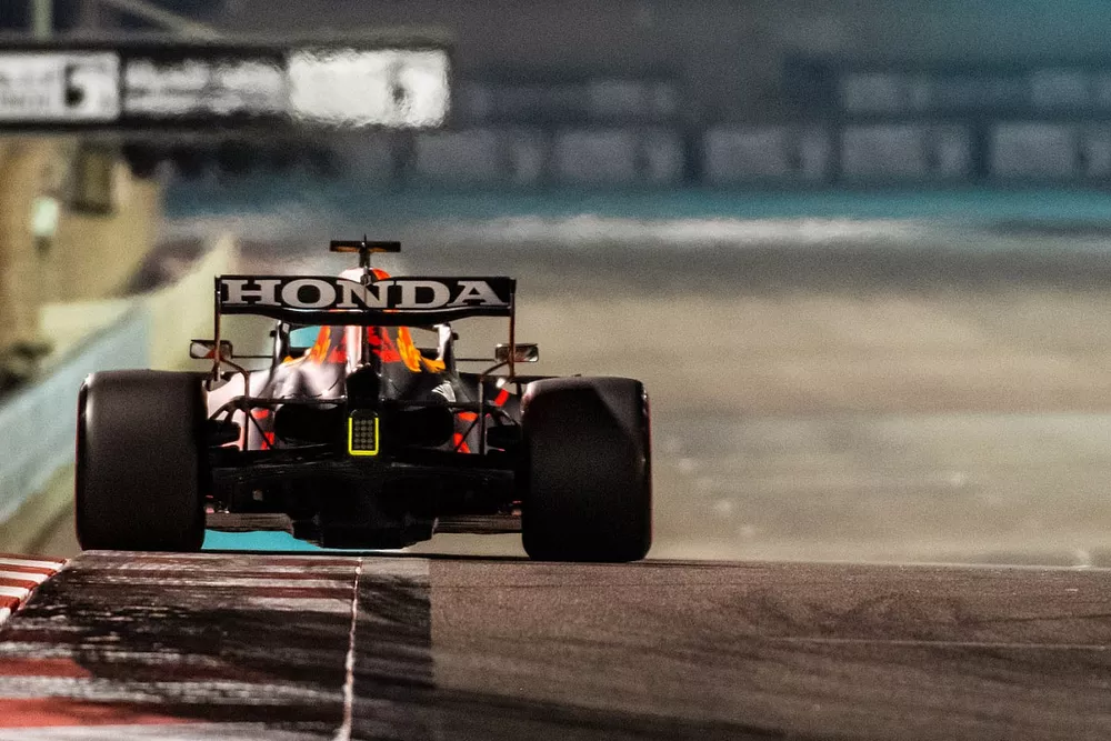 Max Verstappen, Red Bull Racing RB16B