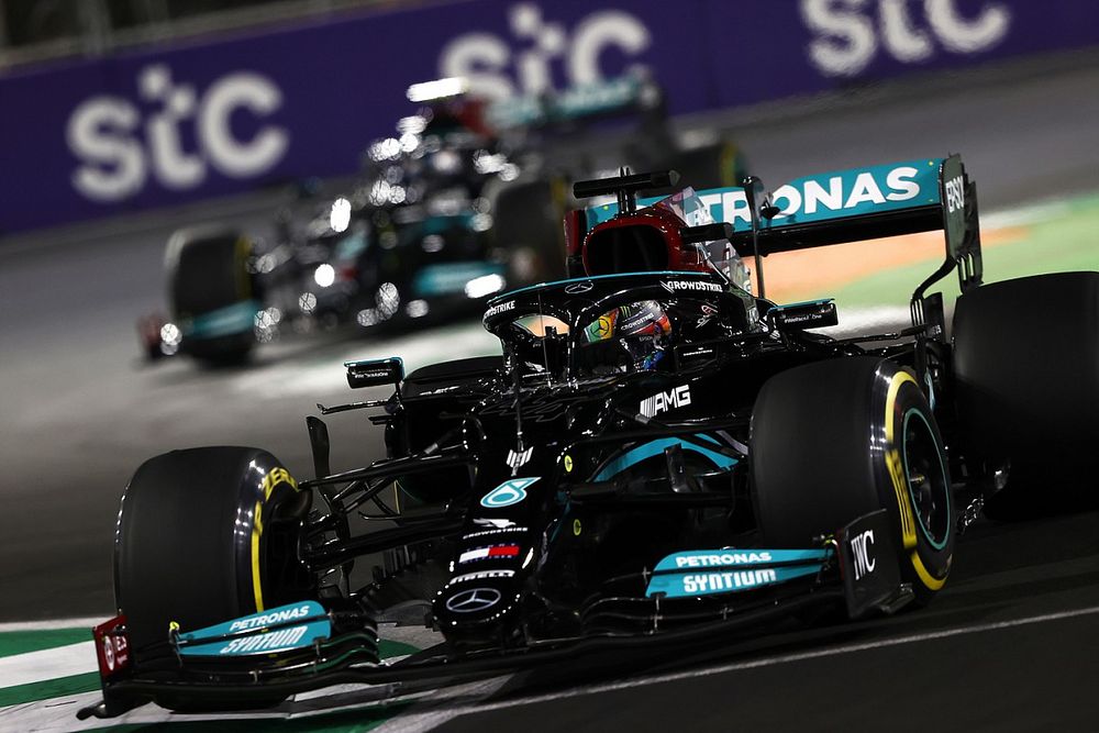 Wolff: "Hamilton, yarışı kazanmayı hak etti"