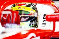 Schumacher fala sobre oportunidade de testar Ferrari no Bahrein