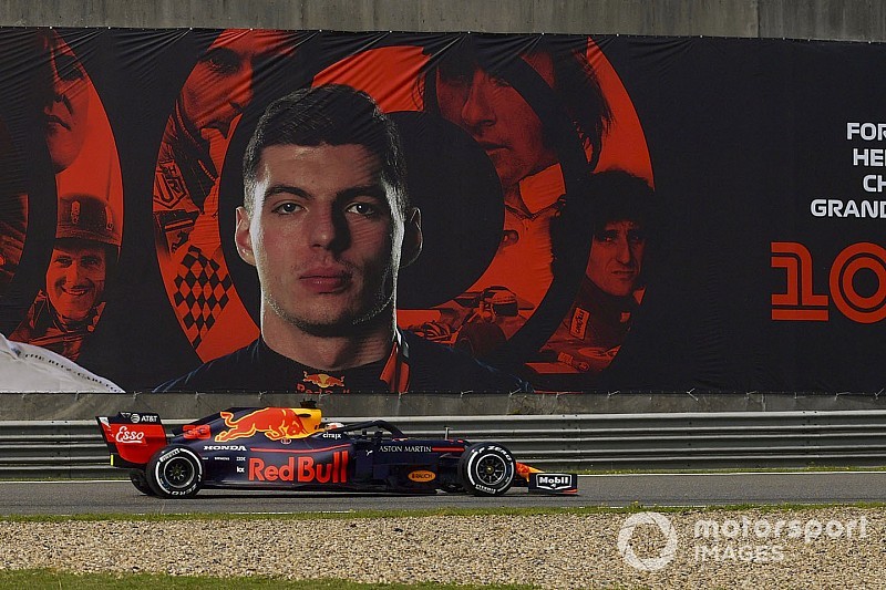 Verstappen Bakuban már számít a Red Bull fejlesztéseire