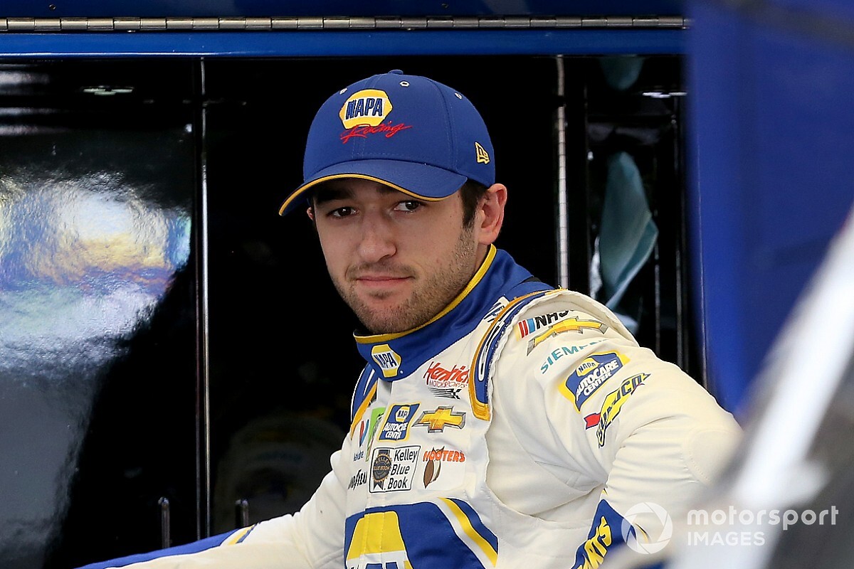 24h Daytona: AXR con il Campione NASCAR Elliott sulla Cadillac
