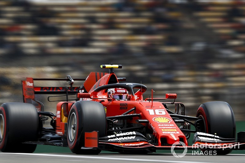 Hakkinen: Verstappen 'competitief' in Baku, zet geld op Leclerc