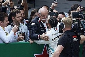 Chez Mercedes, le "big boss" fidèle à la F1 passe la main