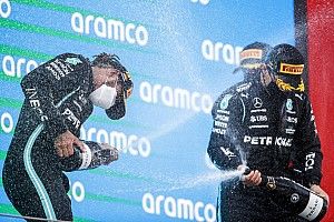 Bottas: Nem azért vagyok itt, hogy hagyjam, hogy elmenjenek mellettem!