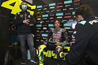 Rossi retrouve de "timides sourires" après un bon test