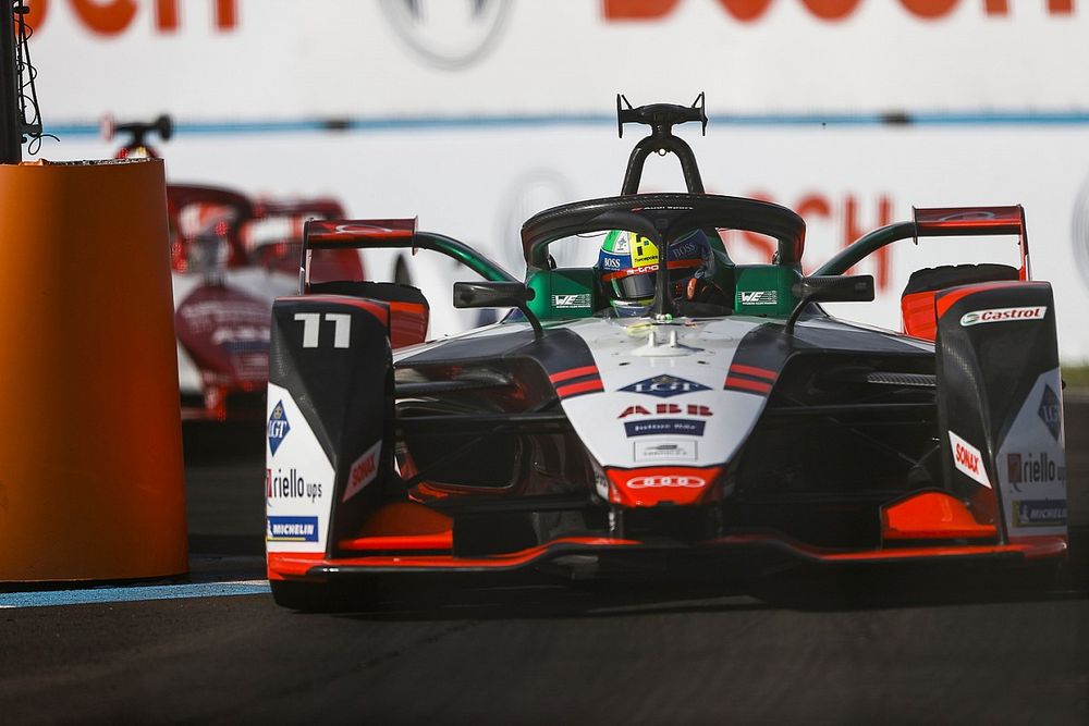 Di Grassi doesn't need help from FE bosses to stay in series