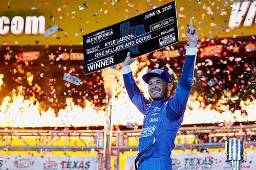 Milion dolar&oacute;w dla Larsona