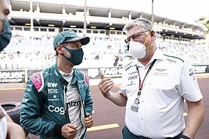 Szafnauer: ''Vettel henüz %100'ünde değil ama o seviyeye yaklaşıyor''