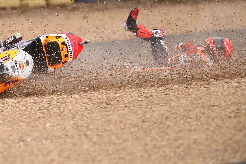 Призер MotoGP посоветовал Маркесу и Honda поменять подход
