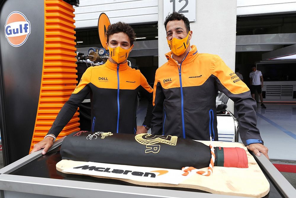 Pourquoi Norris est moins proche de Ricciardo que de Sainz