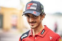 El comentario de Bagnaia a M&aacute;rquez en Motegi: "Bye, bye Honda"