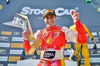 VÍDEO: Ricardo Zonta explica como funciona o volante da Stock Car