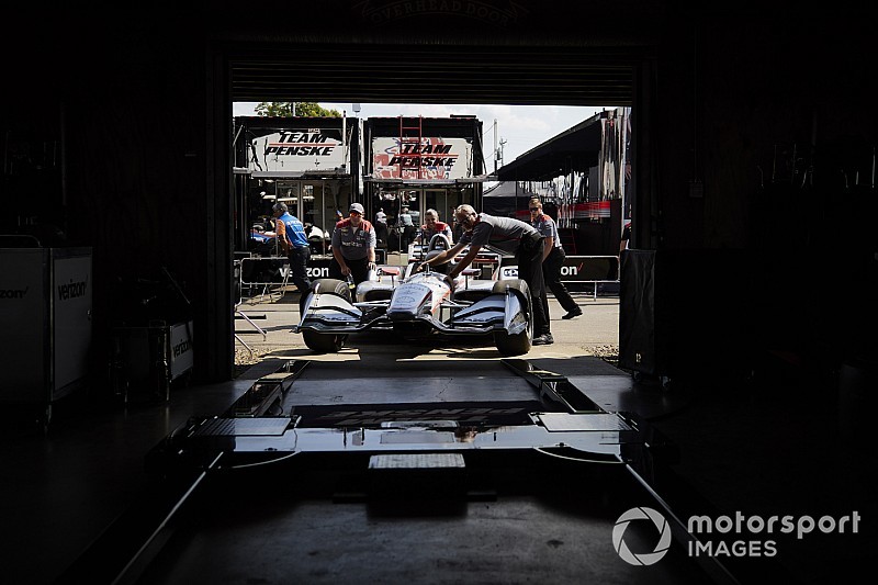 IndyCar перейдет на гибридные силовые установки в 2022 году