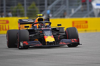 Marko: "Albon presteert tot nu toe elke race goed"