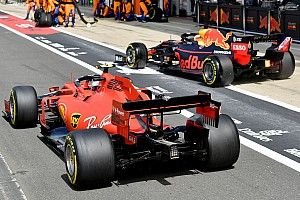 Leclerc admite que foi mais agressivo do que o normal contra Verstappen na Inglaterra