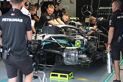 Моторы Mercedes в Бельгии заменят на новые