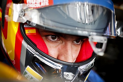 Interview Sainz: Hoop straks met Verstappen, Leclerc te vechten