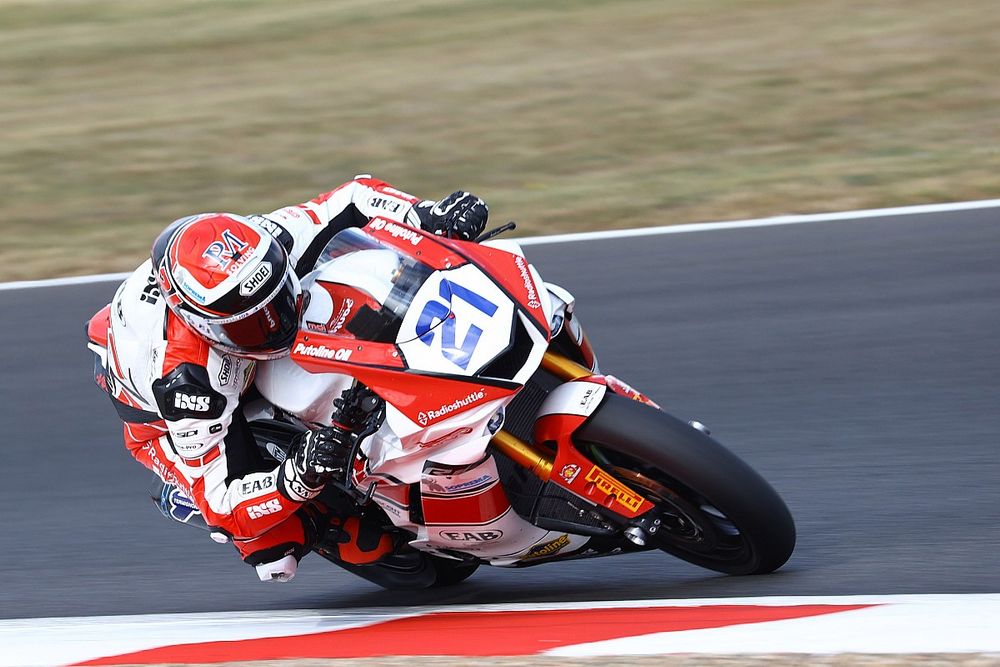 Belum Genap Semusim, Randy Krummenacher dan EAB Racing Berpisah