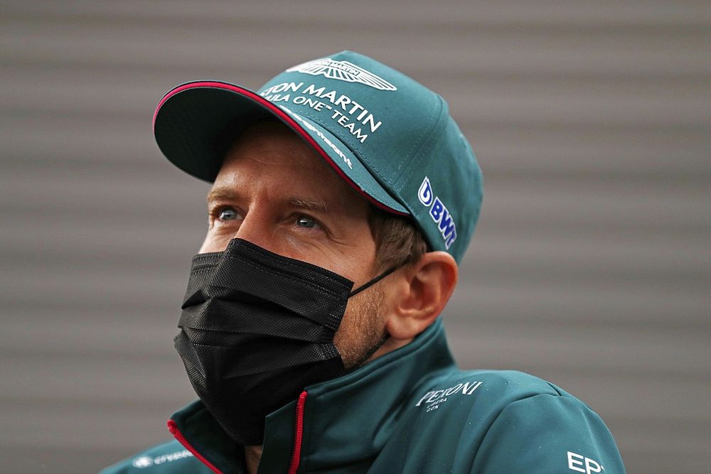 Vettel bevallotta, „fáj” neki Schumacherre gondolni